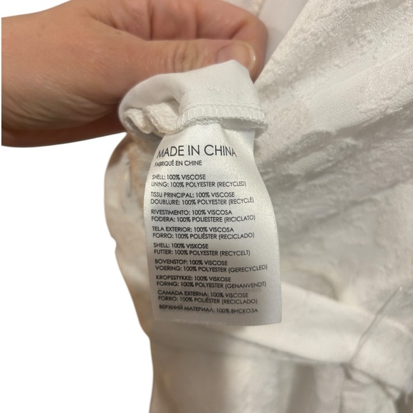 CLUB MONACO White Open Back V-neck Short Sleeve Jumpsuit Size 00 - Picture 13 of 16